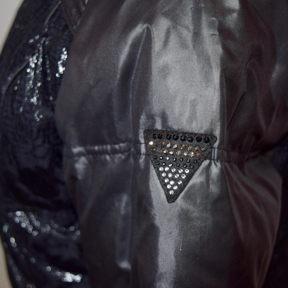 Guess Women's Coat - Picture 8 of 9